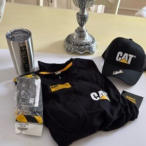 Cat caterpillar bundle size large and new with tags